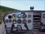 FS2000
                  Cessna 172 photoreal panel